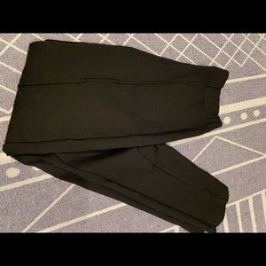 Used Condition - Lilly Pulitzer Travel Pants - XS